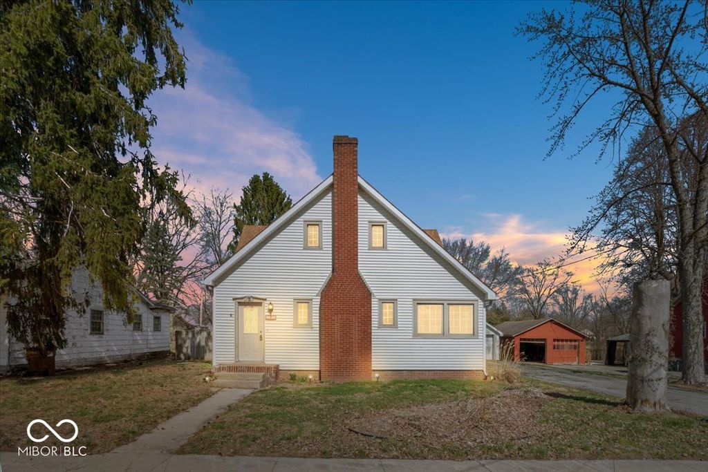 206 E Main Street, New Market, IN 47965