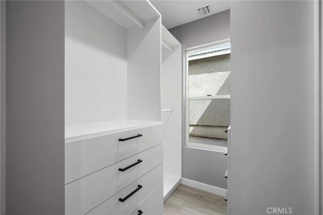 1361 Alameda Avenue A, Glendale, CA 91201