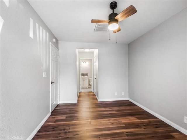 19183 Elm Dr, Apple Valley, CA 92308