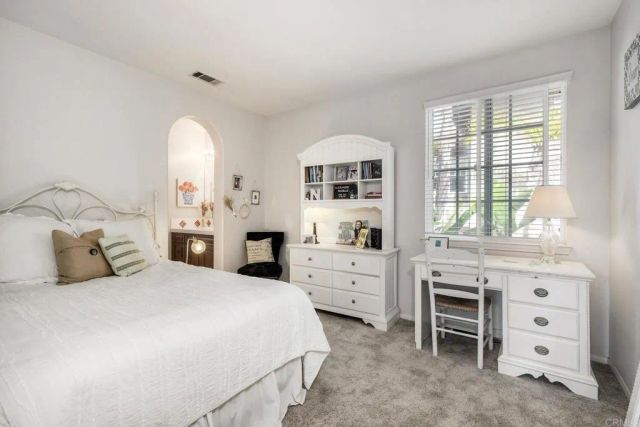 688 Cypress Hills Drive, Encinitas, CA 92024