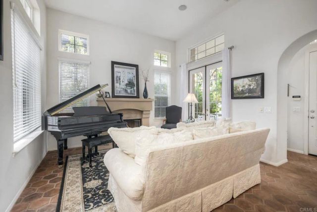 688 Cypress Hills Drive, Encinitas, CA 92024