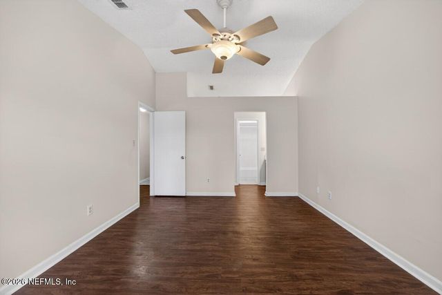 8725 HUNTINGTON WOODS Circle N, Jacksonville, FL 32244