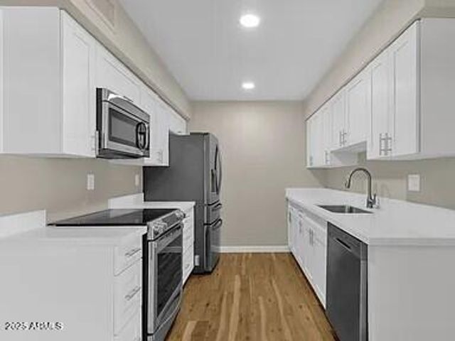 13092 N 99th Drive, Sun City, AZ 85351