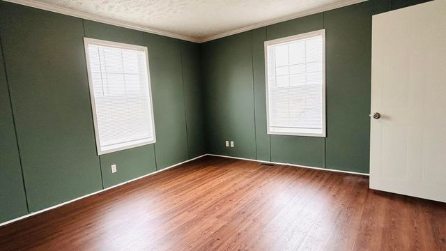 1171 Flat Lick Road, London, KY 40744