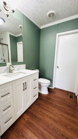 1171 Flat Lick Road, London, KY 40744