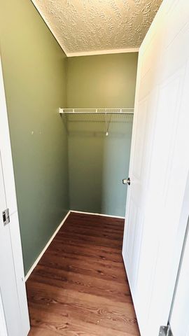 1171 Flat Lick Road, London, KY 40744