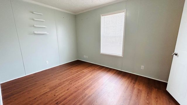 1171 Flat Lick Road, London, KY 40744