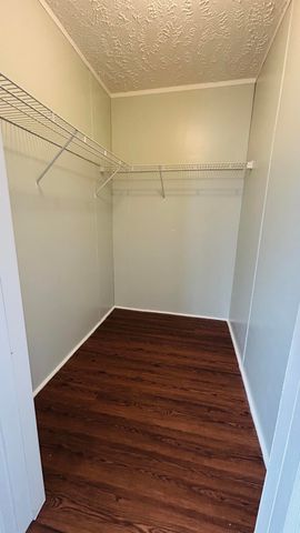 1171 Flat Lick Road, London, KY 40744