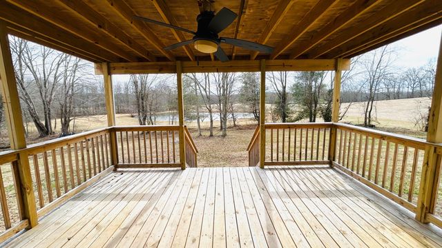 1171 Flat Lick Road, London, KY 40744