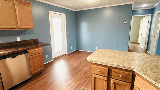 1171 Flat Lick Road, London, KY 40744