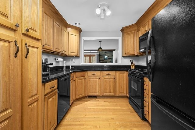 63 Bayberry Cmn 63, Franklin, MA 02038