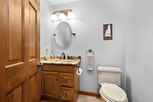63 Bayberry Cmn 63, Franklin, MA 02038