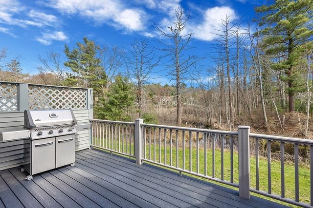 63 Bayberry Cmn 63, Franklin, MA 02038