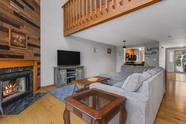 63 Bayberry Cmn 63, Franklin, MA 02038