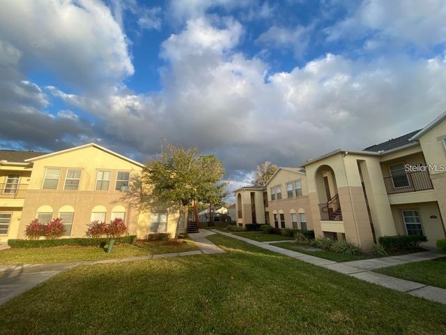 2866 CLUB CORTILE CIRCLE B, Kissimmee, FL 34746