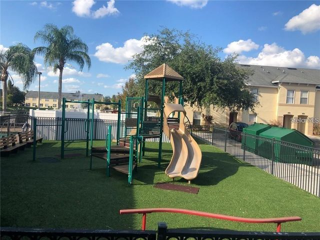 2866 CLUB CORTILE CIRCLE B, Kissimmee, FL 34746