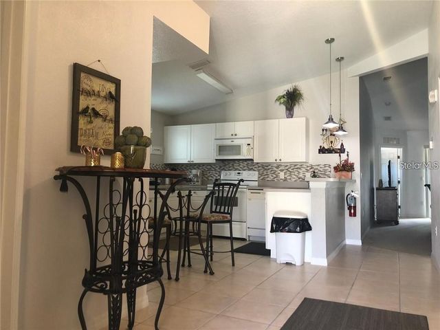 2866 CLUB CORTILE CIRCLE B, Kissimmee, FL 34746