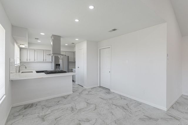 8706 Kirkmont Drive, Houston, TX 77089