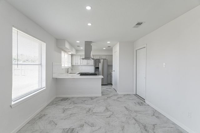 8706 Kirkmont Drive, Houston, TX 77089