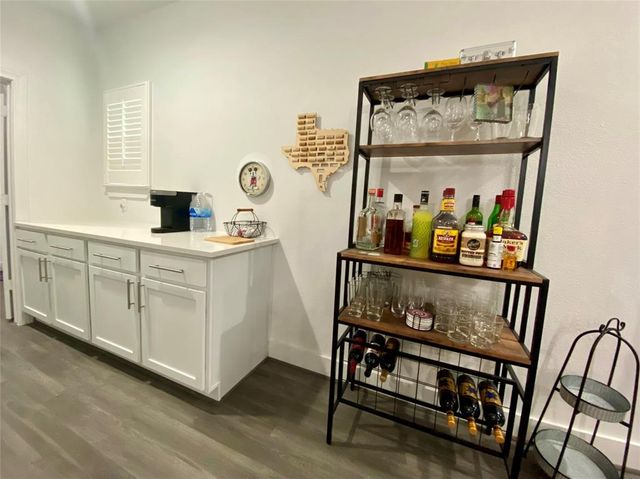 118 Wick Willow Road, Montgomery, TX 77356