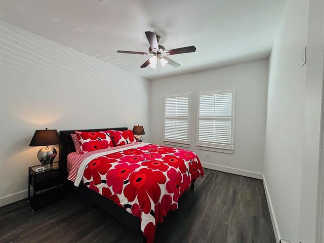 118 Wick Willow Road, Montgomery, TX 77356