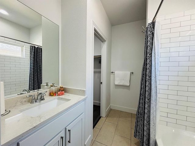 118 Wick Willow Road, Montgomery, TX 77356