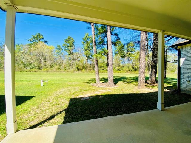 118 Wick Willow Road, Montgomery, TX 77356