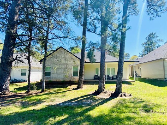 118 Wick Willow Road, Montgomery, TX 77356