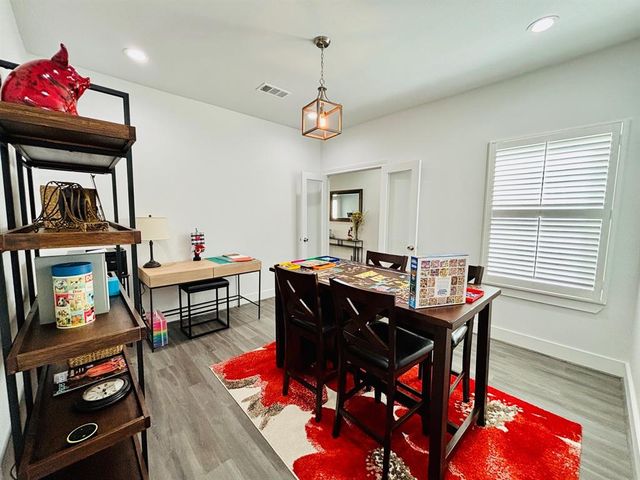118 Wick Willow Road, Montgomery, TX 77356