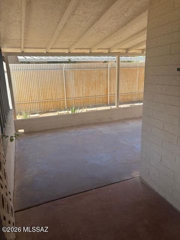 4602 E Calle Corta, Tucson, AZ 85712