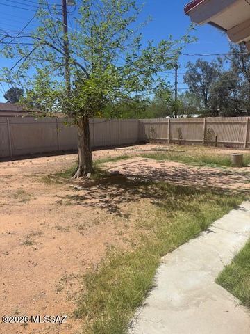 4602 E Calle Corta, Tucson, AZ 85712