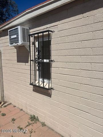 4602 E Calle Corta, Tucson, AZ 85712