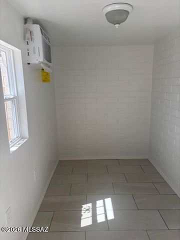 4602 E Calle Corta, Tucson, AZ 85712