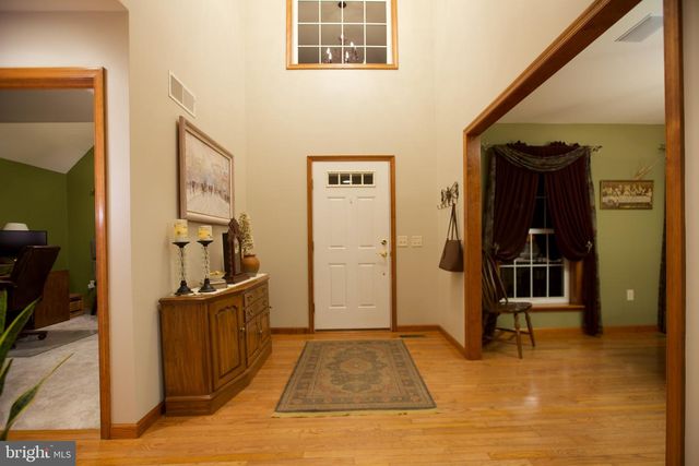 5840 ASPEN LN, Enola, PA 17025