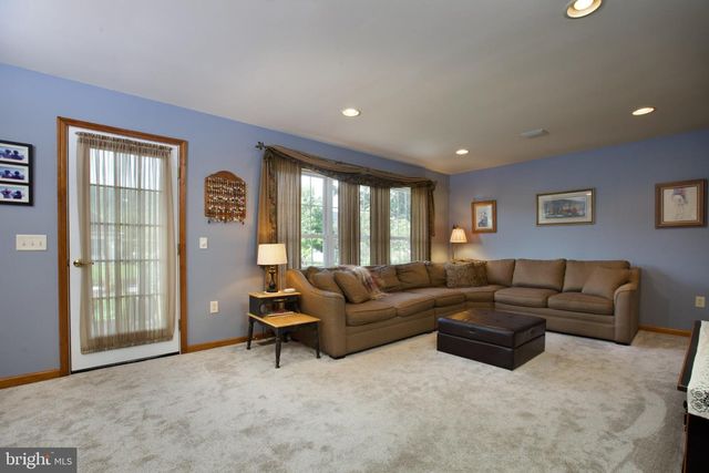 5840 ASPEN LN, Enola, PA 17025