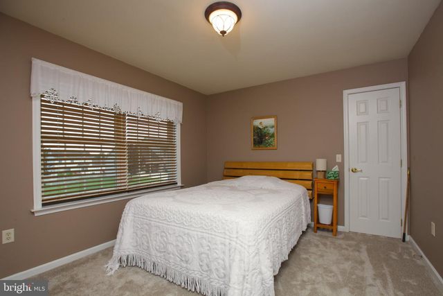 5840 ASPEN LN, Enola, PA 17025