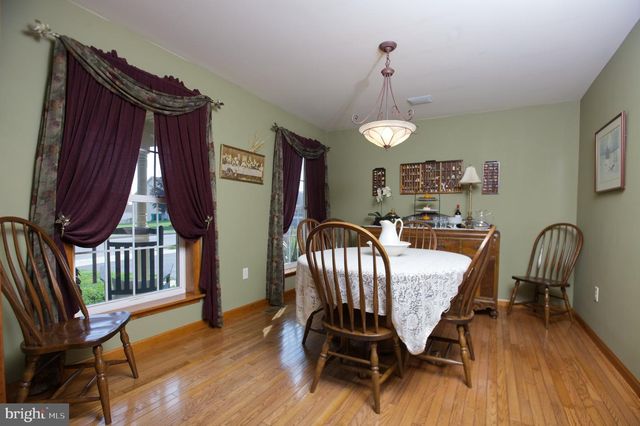 5840 ASPEN LN, Enola, PA 17025