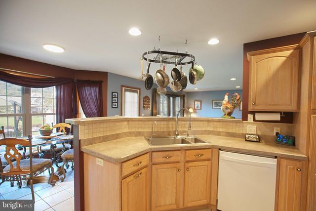 5840 ASPEN LN, Enola, PA 17025