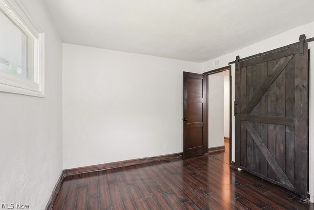 1637 Hanover Street, Cuyahoga Falls, OH 44221