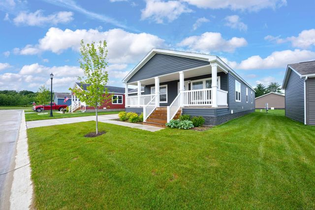 262 Riviera Drive, Lapeer, MI 48446