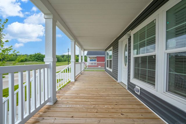 262 Riviera Drive, Lapeer, MI 48446
