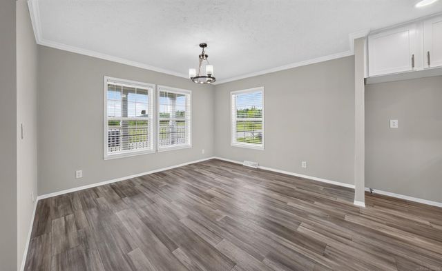262 Riviera Drive, Lapeer, MI 48446