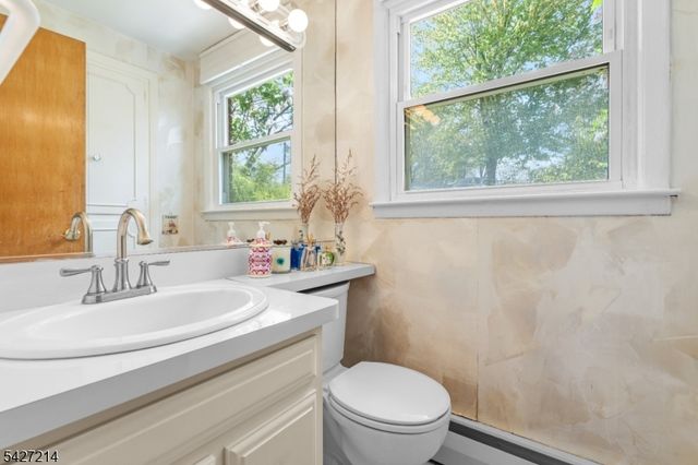85 Redwood Rd, Springfield Twp., NJ 07081