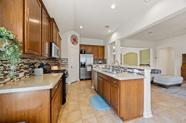 10022 Cedar Creek Court, Brookshire, TX 77423