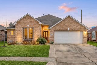 10022 Cedar Creek Court, Brookshire, TX 77423