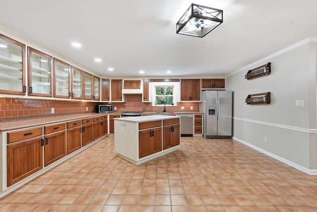 224 Longview Point, Hot Springs, AR 71913