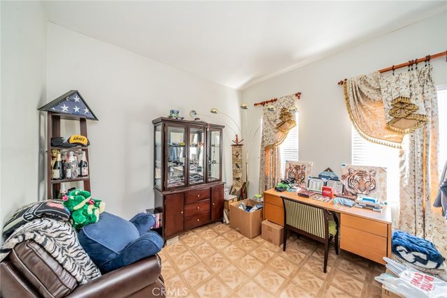 855 Browning Court, San Jacinto, CA 92583