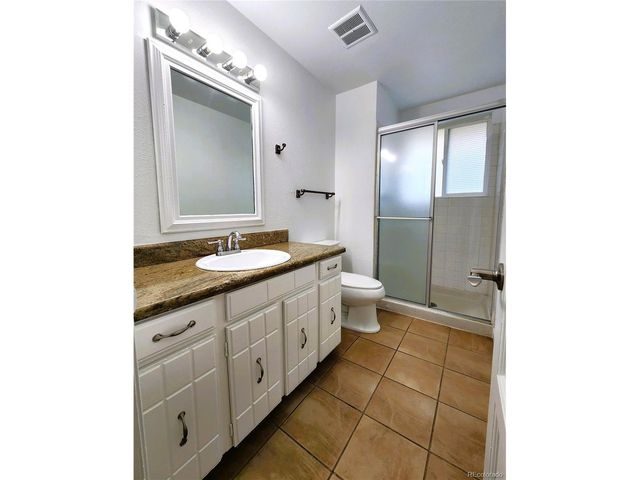 4650 S Akron St, Greenwood Village, CO 80111