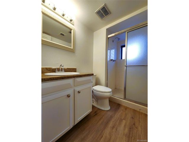 4650 S Akron St, Greenwood Village, CO 80111