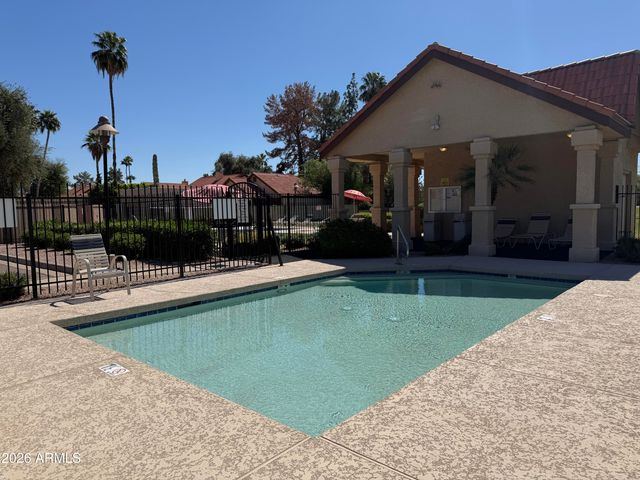 1927 E VELVET Drive, Tempe, AZ 85284